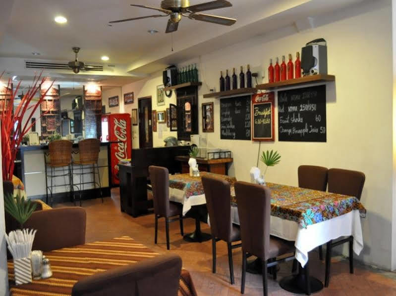 Drop Inn Bangkok Eksteriør billede